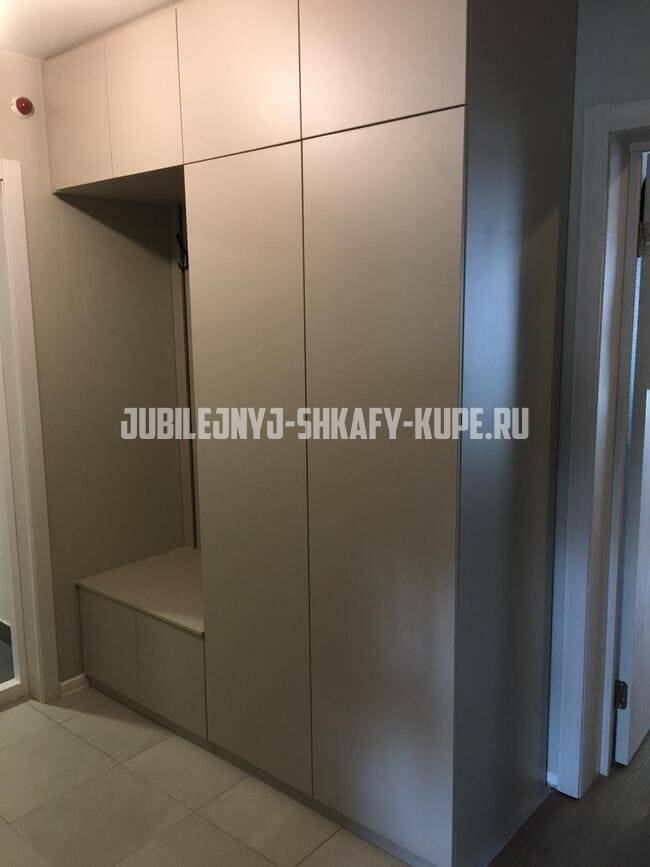Распашные шкафы Юбилейный